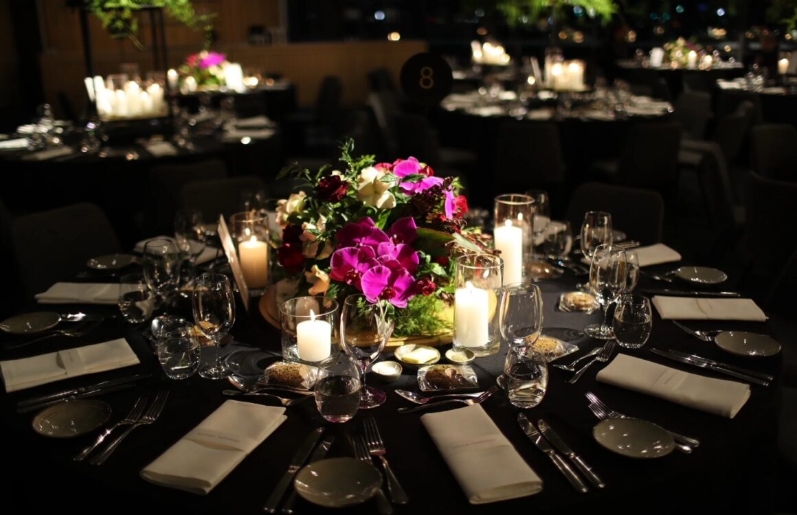 3 benefits of using a professional florist for your corporate event centrepieces