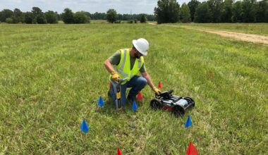 how field service teams can manage underground utility locating jobs safely and efficiently