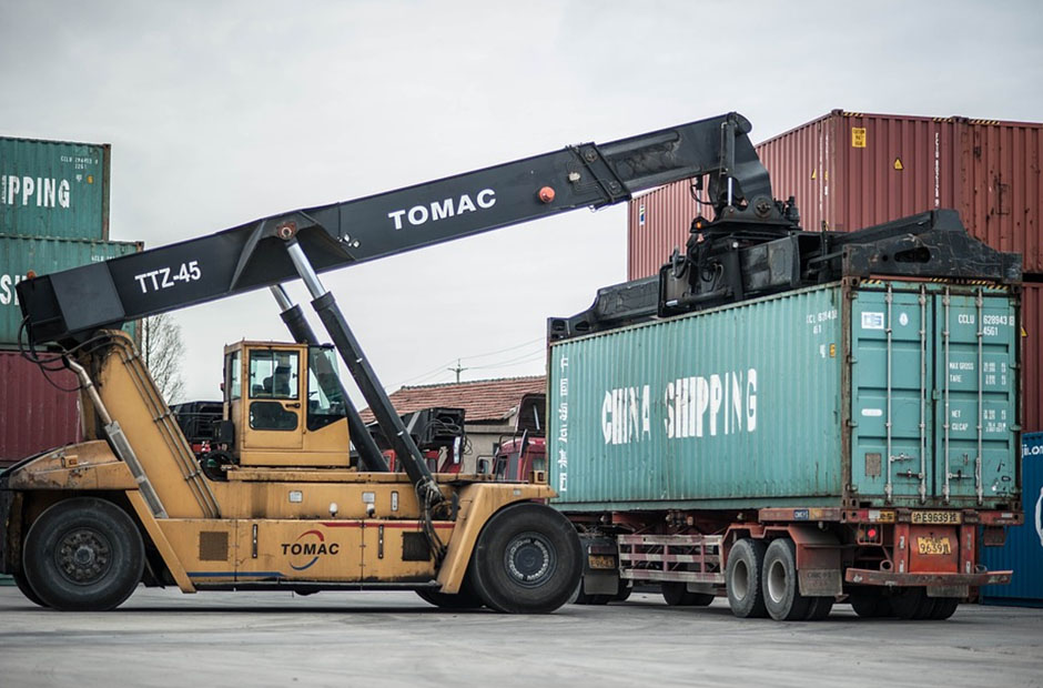 moving a large container
