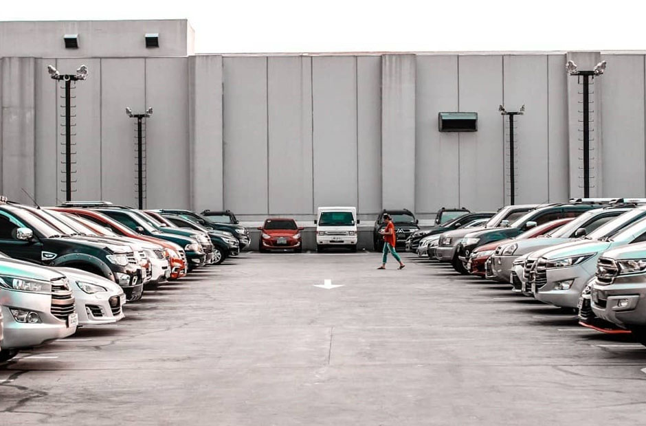 questions to ask before choosing a parking garage