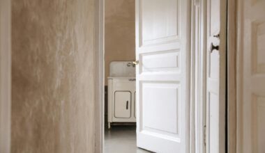 signs your home may have hidden mold problems