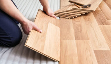 vinyl plank flooring versus laminate