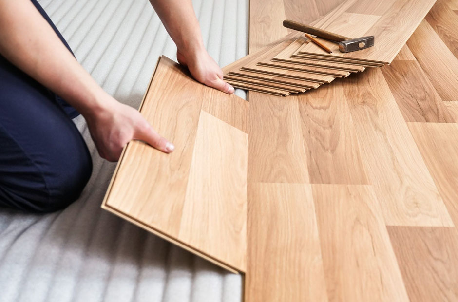vinyl plank flooring versus laminate