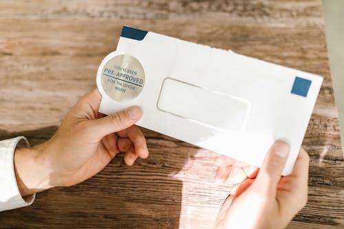 what are the different types of envelopes available 4