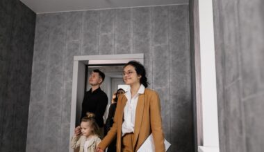 what experienced buyers notice within minutes of entering a home