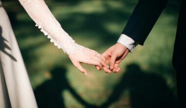 outdoor wedding essentials