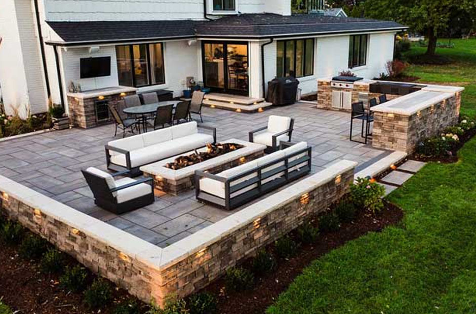 the role of hardscaping in creating functional outdoor living areas