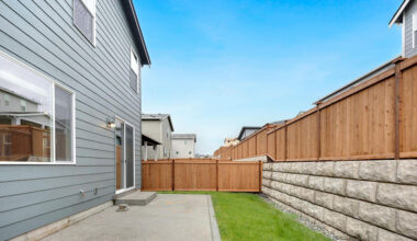 how to choose the right material for a premium new fence