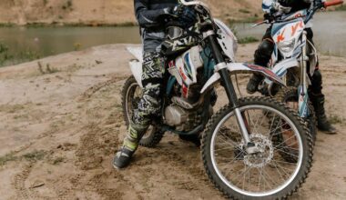 how to store dirt bikes without warping components
