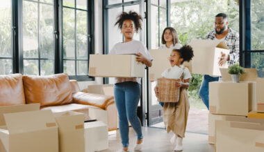 essential strategies for a seamless move when upsizing your family home