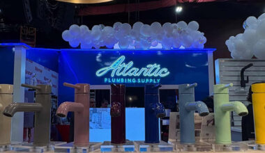 how neon signs work at a product launch event