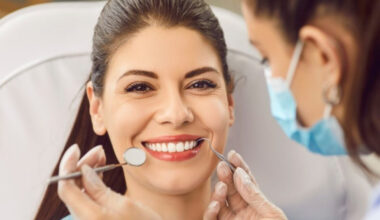 signs it is time to visit a dentist in west vancouver for reconstructive care
