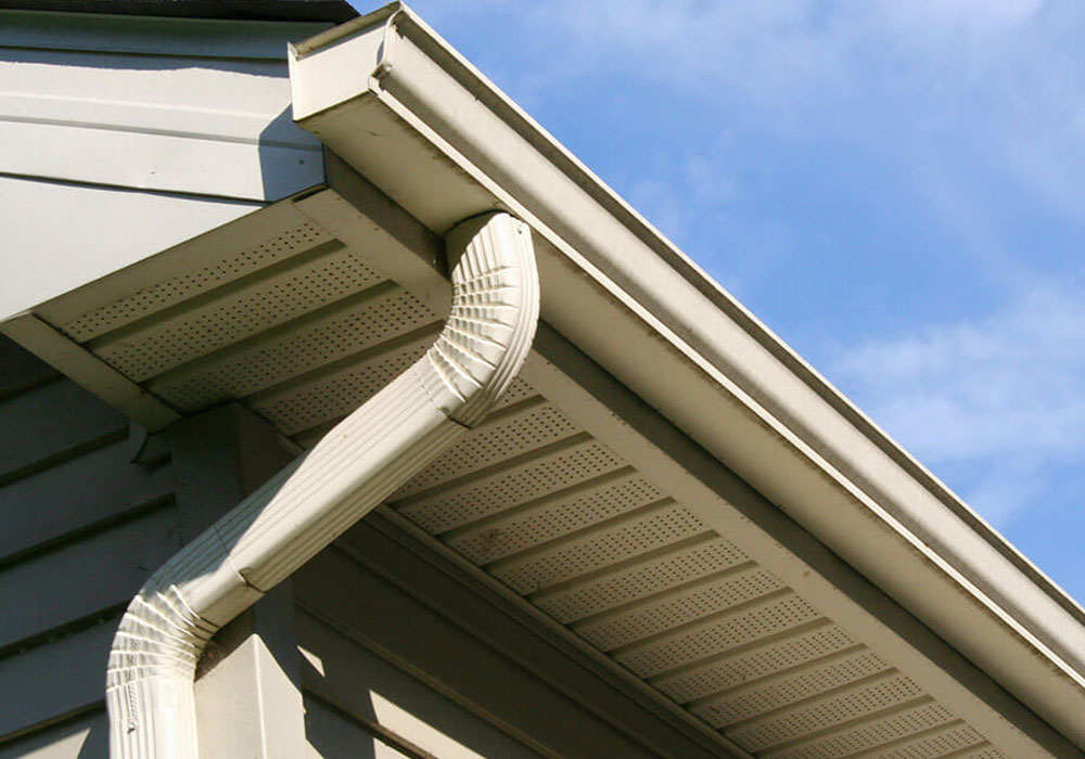 5 signs your home needs professional rain gutter installation now