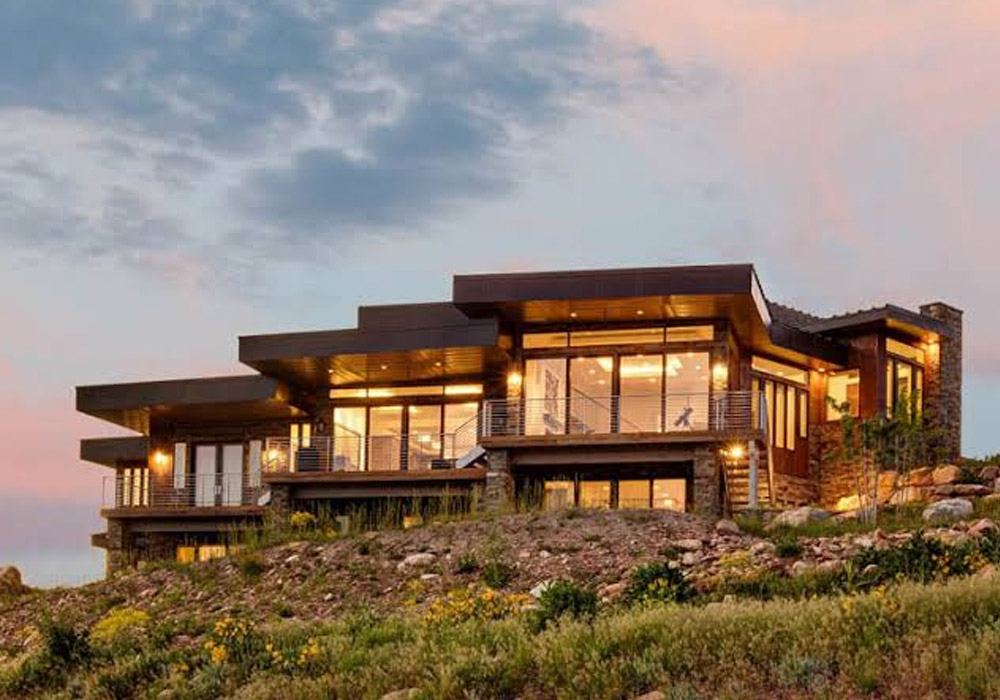 construction equipment solutions supporting utah custom home builders