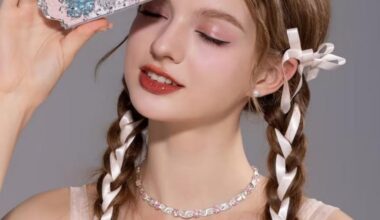 eyeshadow colour palette trends for romantic makeup looks