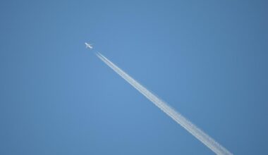 how do airplanes fly a beginners guide