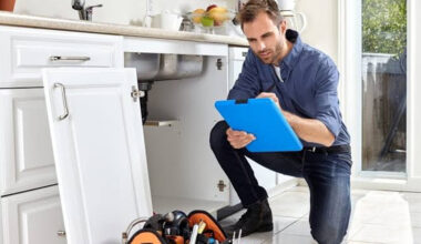 top reasons to hire a local plumber in chatswood for emergency plumbing services