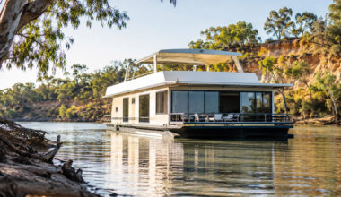 how to hire houseboats on the murray river